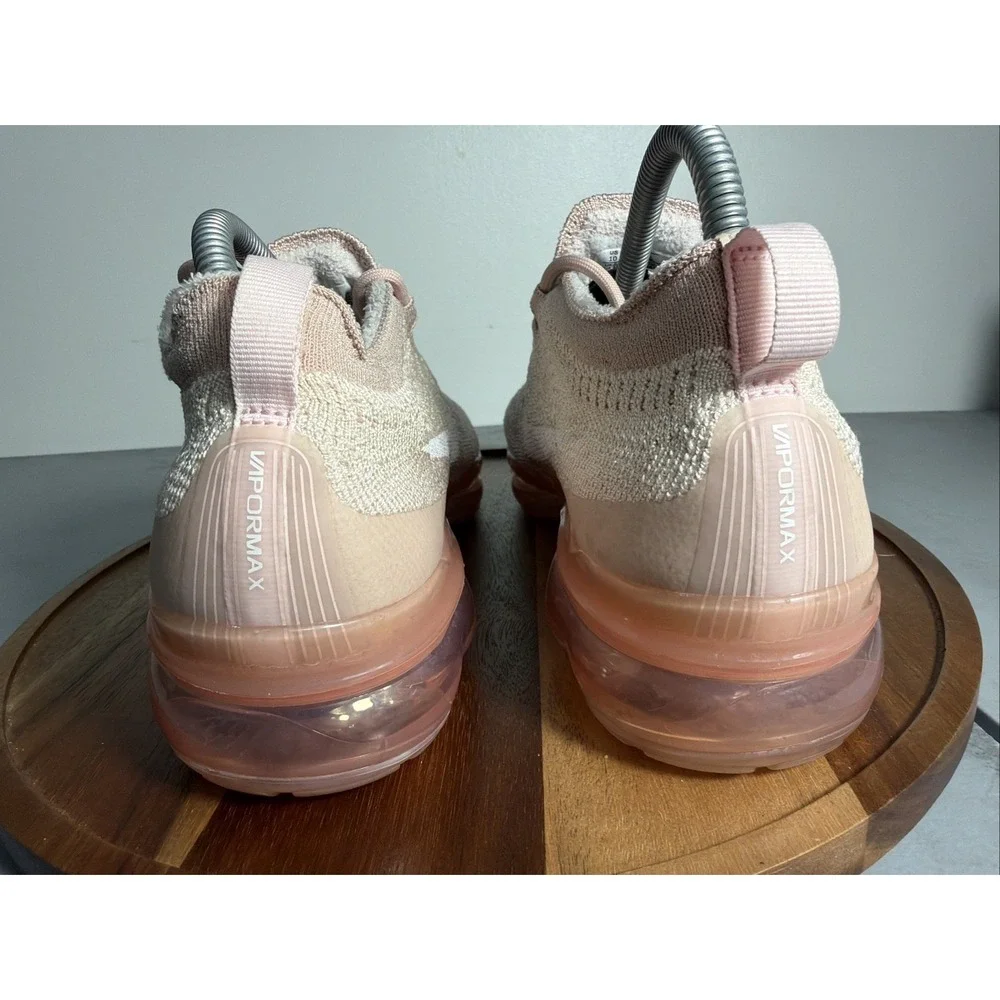 Nike Air Vapormax Flyknit 3 Women Oatmeal Pink Sneaker AJ6910-100 Size 10.5